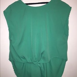 Fashion Web size Large Green Tie Front shirt